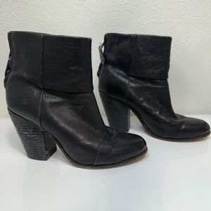 Rag & Bone Newbury Black Leather Booties Size 7.5 Block Heel